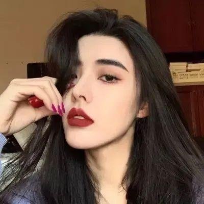 如何正常和另一个世界的怪异